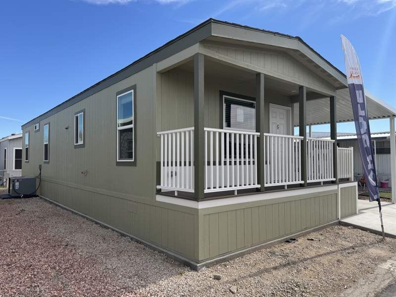 4470 E. Vegas Valley Dr. #140