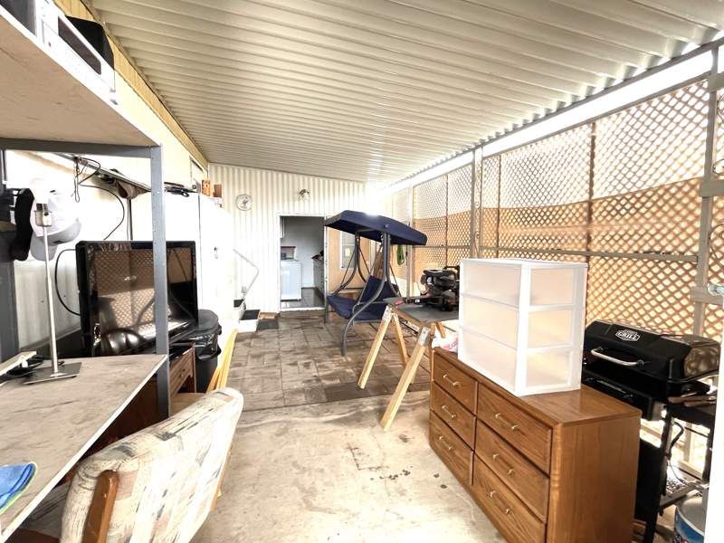 305 S. Val Vista Drive #408