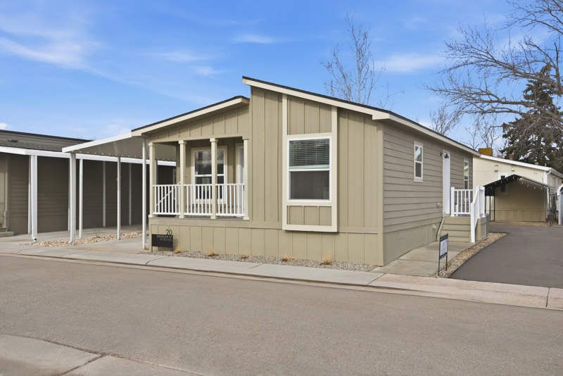 3650 S. Federal Blvd. #20 RV20