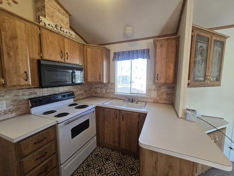 600 S. Idaho Rd. #107