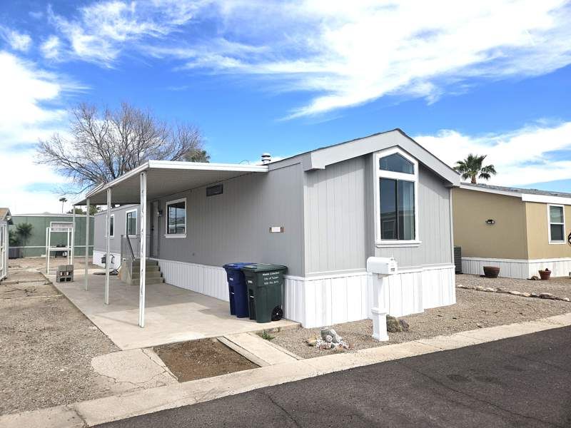 3833 N. Fairview Ave. # 113