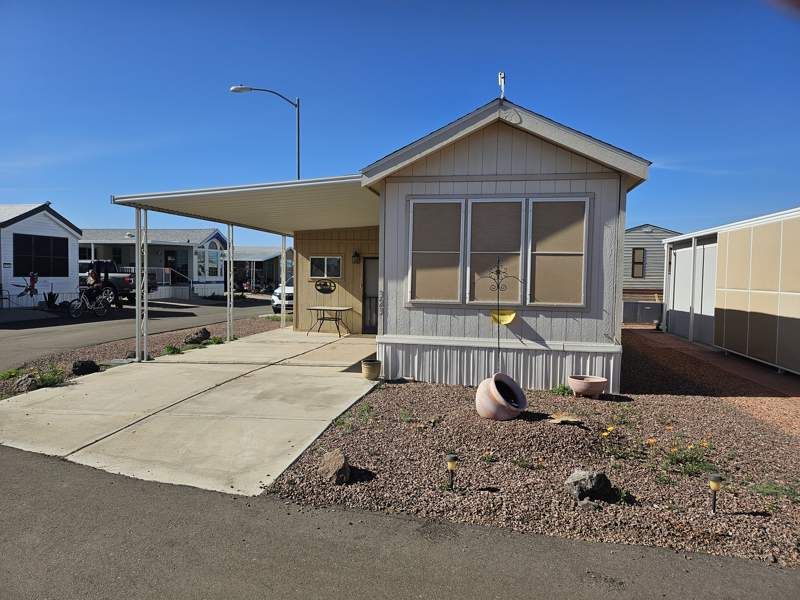 14010 S Amado Blvd #323