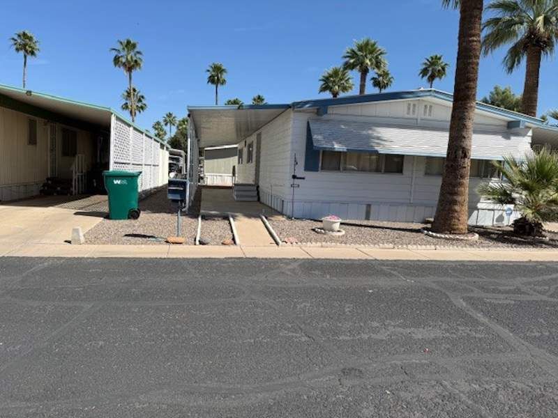 2050 W. Dunlap Ave #L281