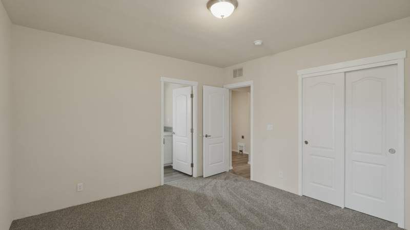 2232 42nd Ave SE #101