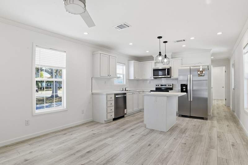 605 Plumgrove Road