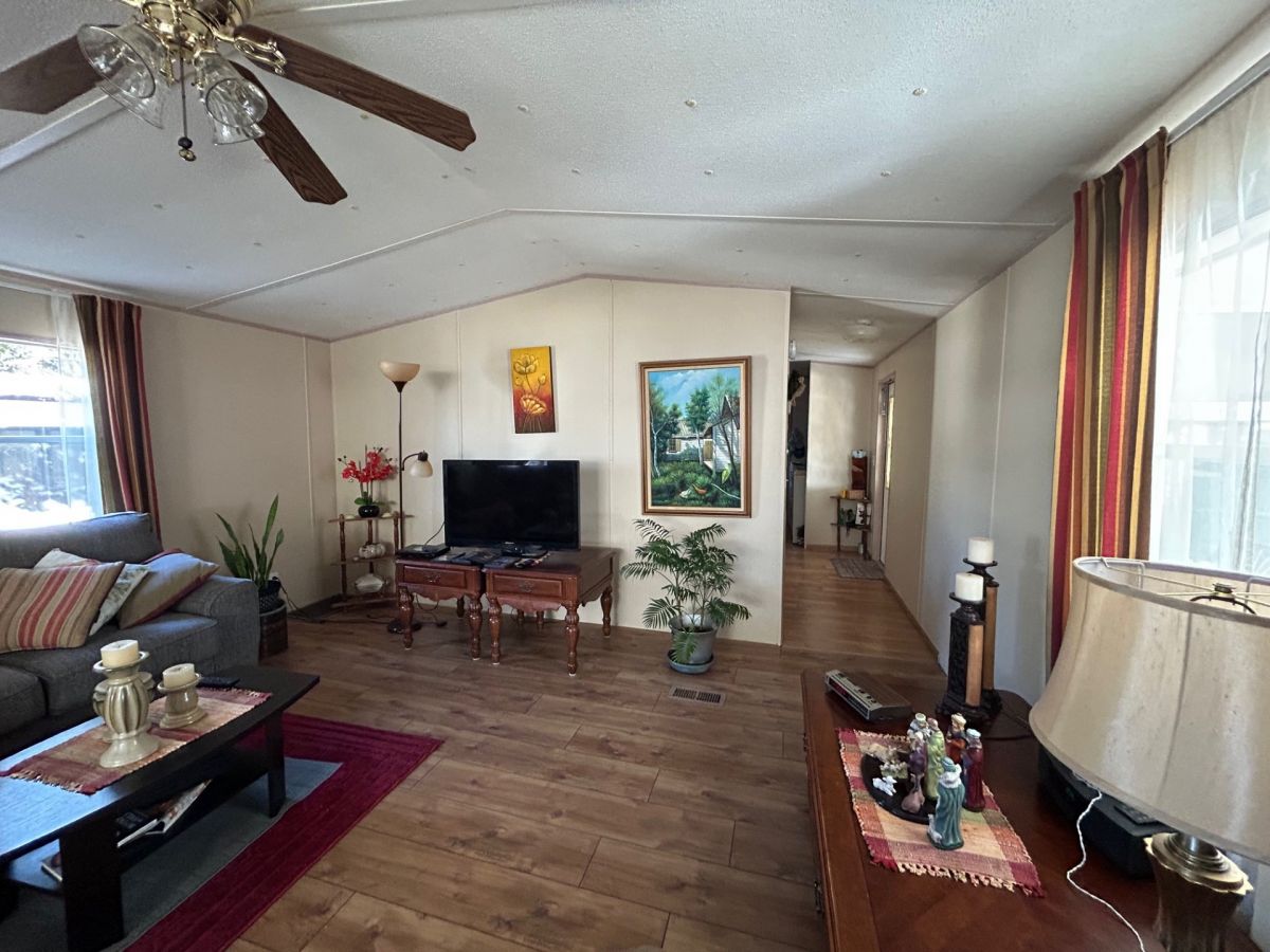 462 Petunia Drive