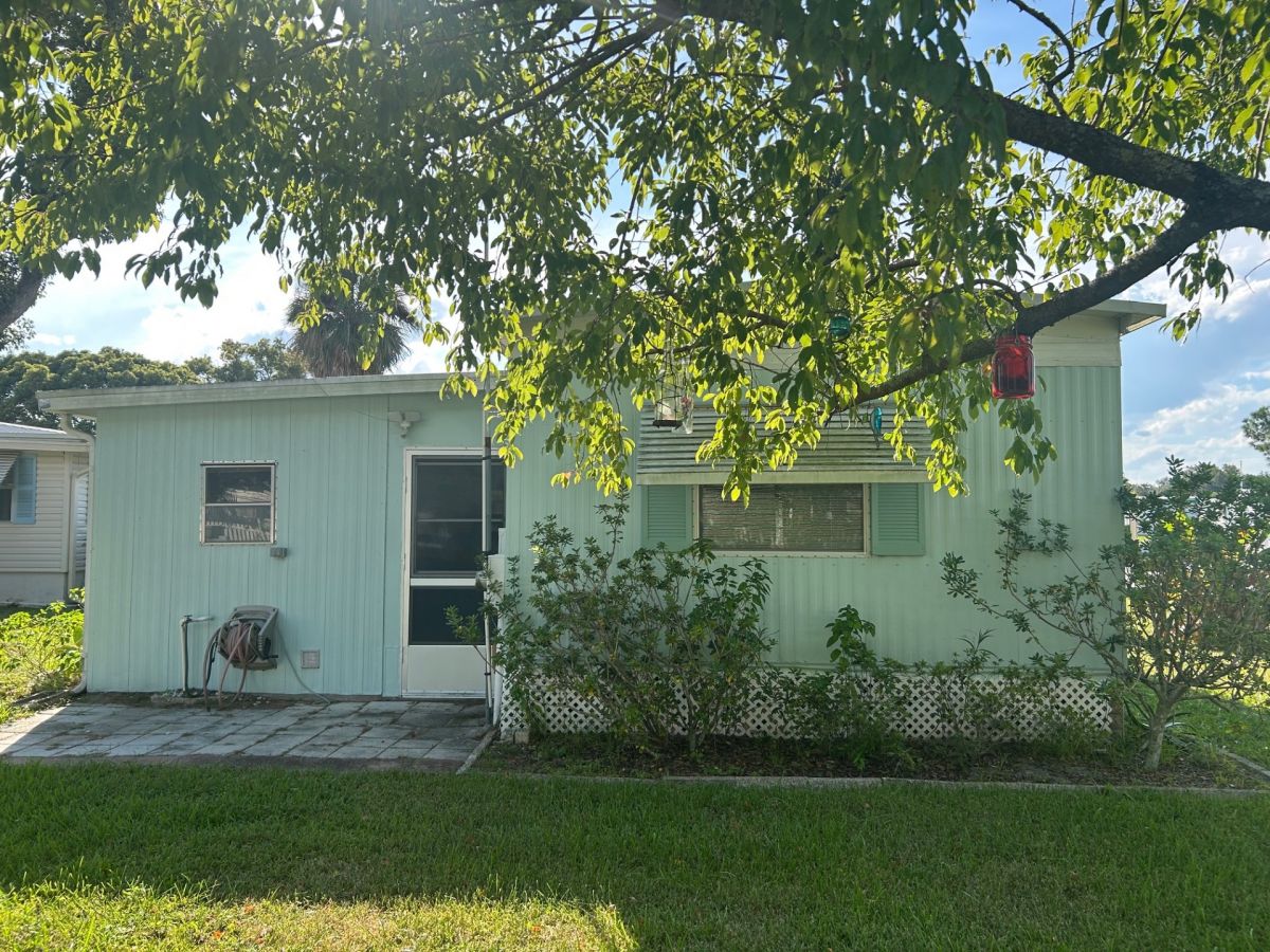 86 Rose Drive