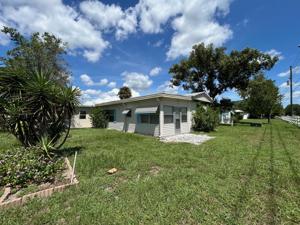 85 Rose Drive
