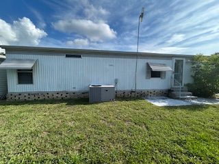 228 Poppy Dr.