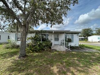 512 Camellia Dr.