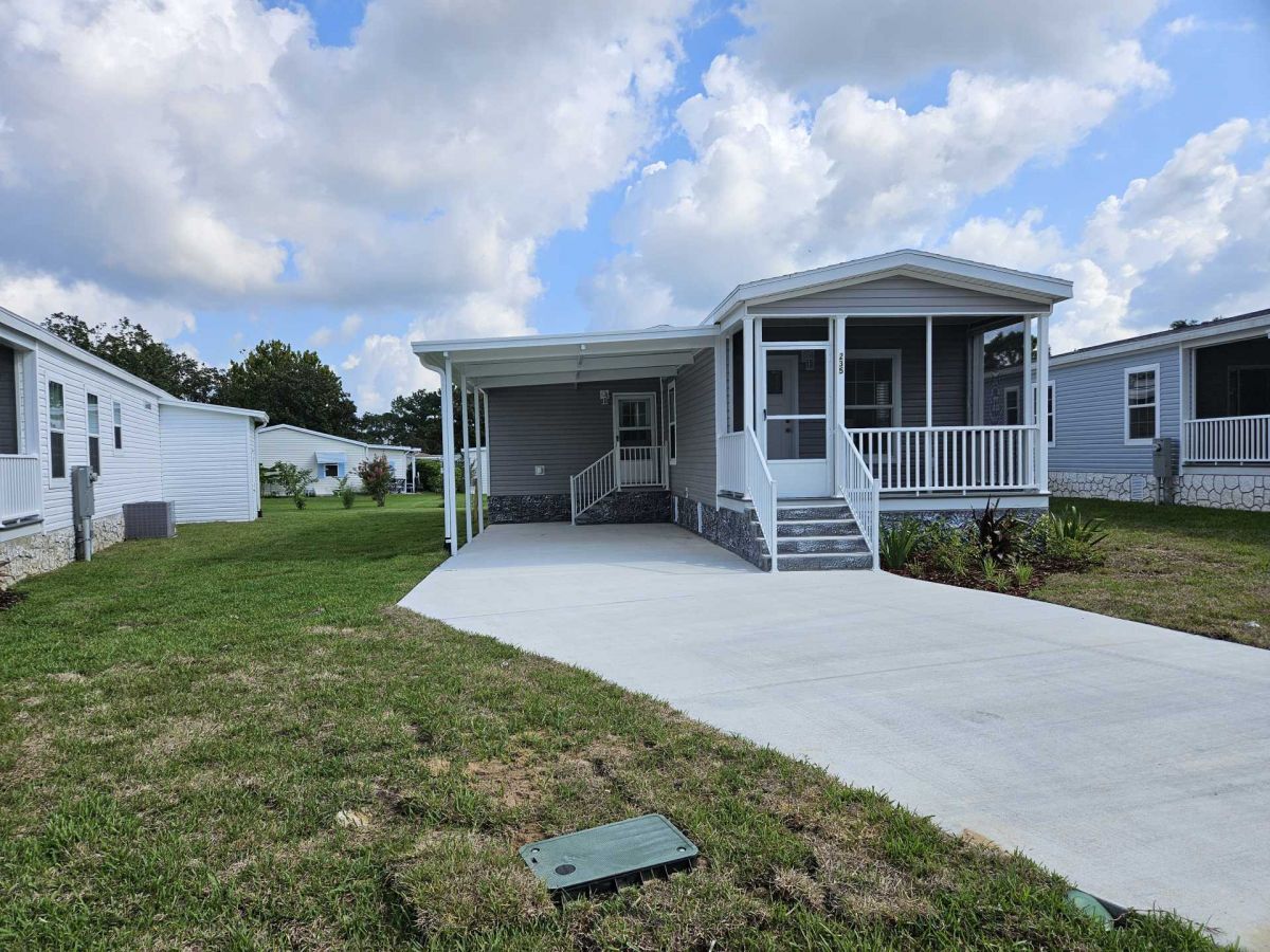 3151 NW 44 Avenue Lot 235