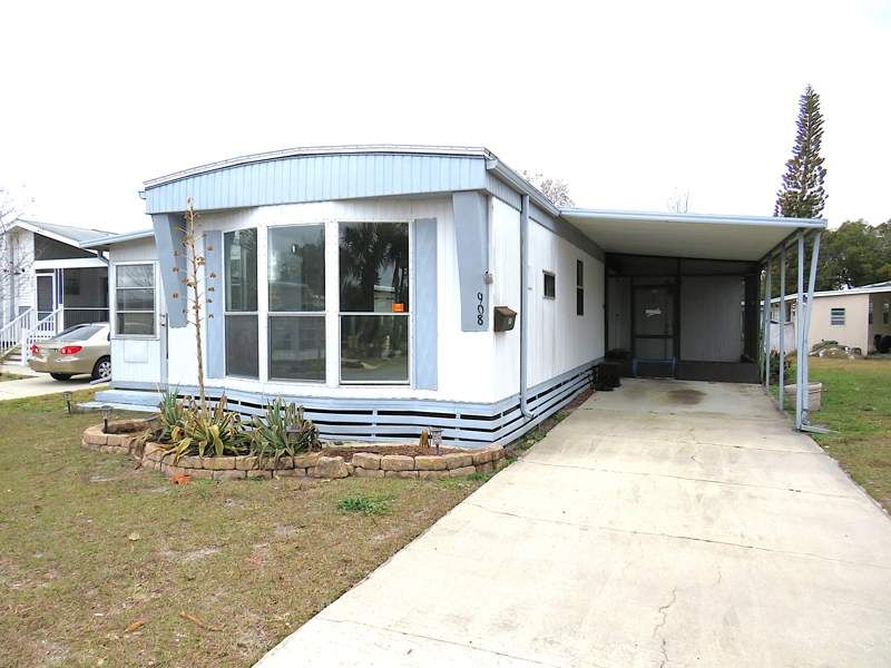 908 Sabal Palm Dr.