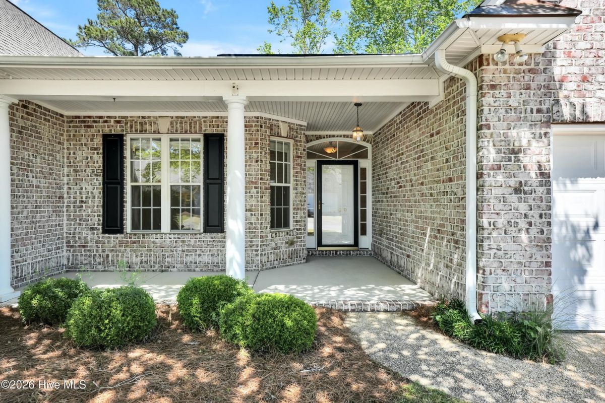 1009 Sanderling Drive