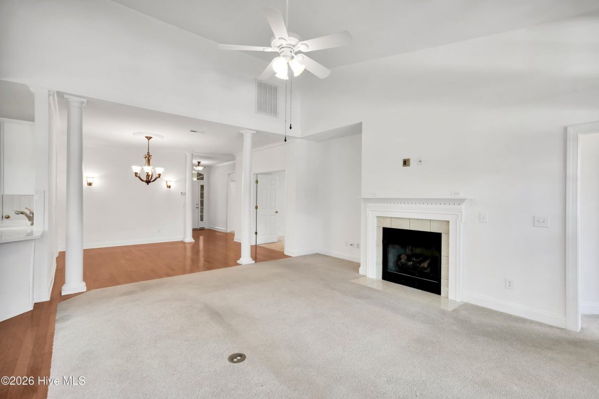 1009 Sanderling Drive