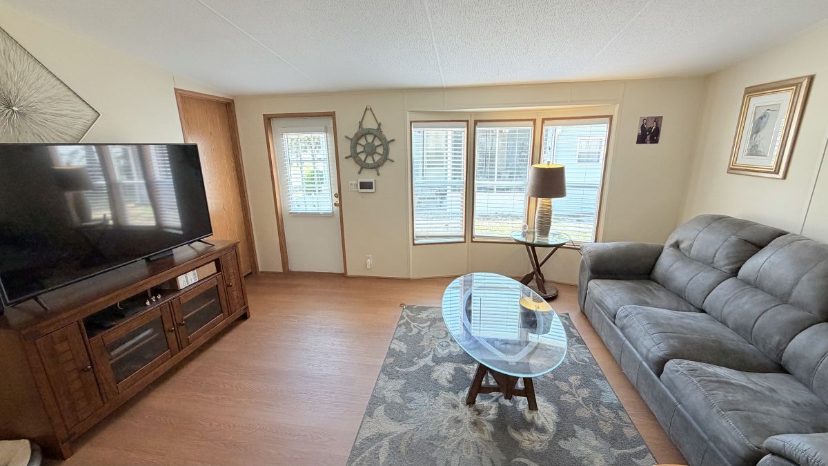 7012 W Eatonshire Path