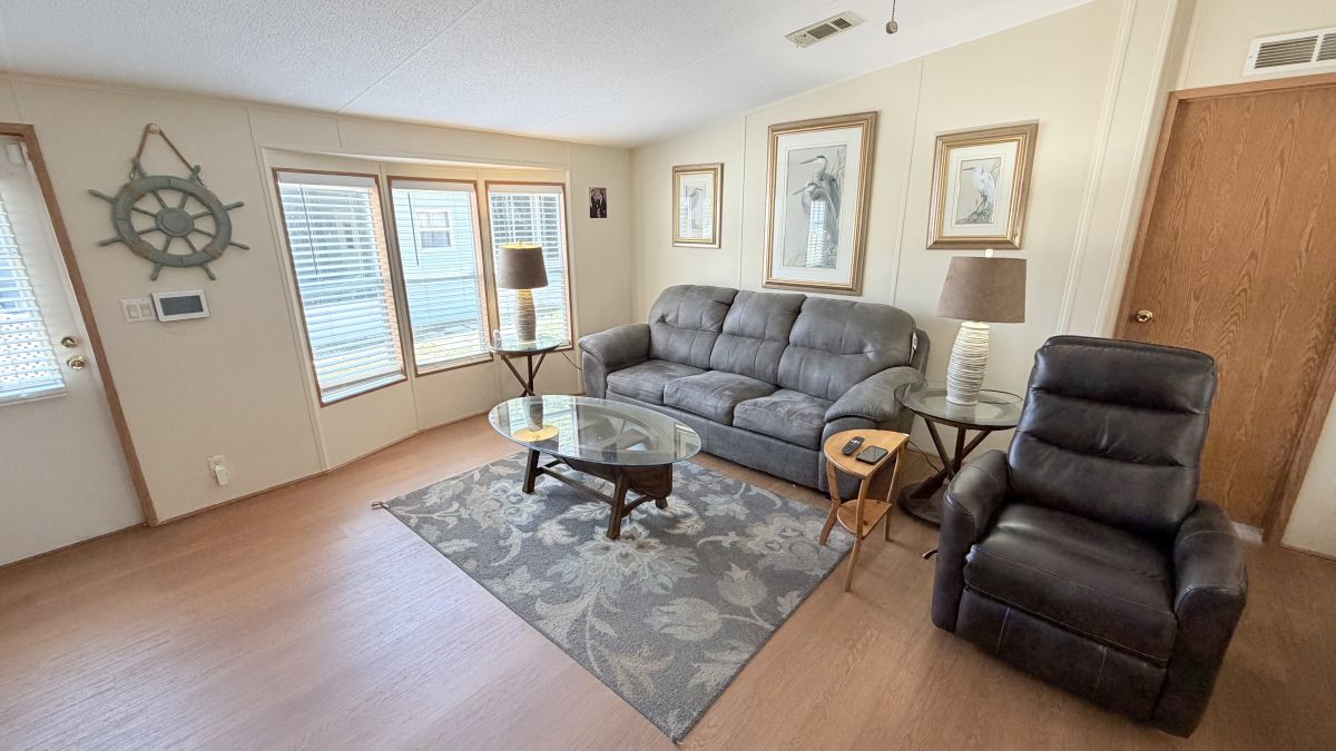 7012 W Eatonshire Path