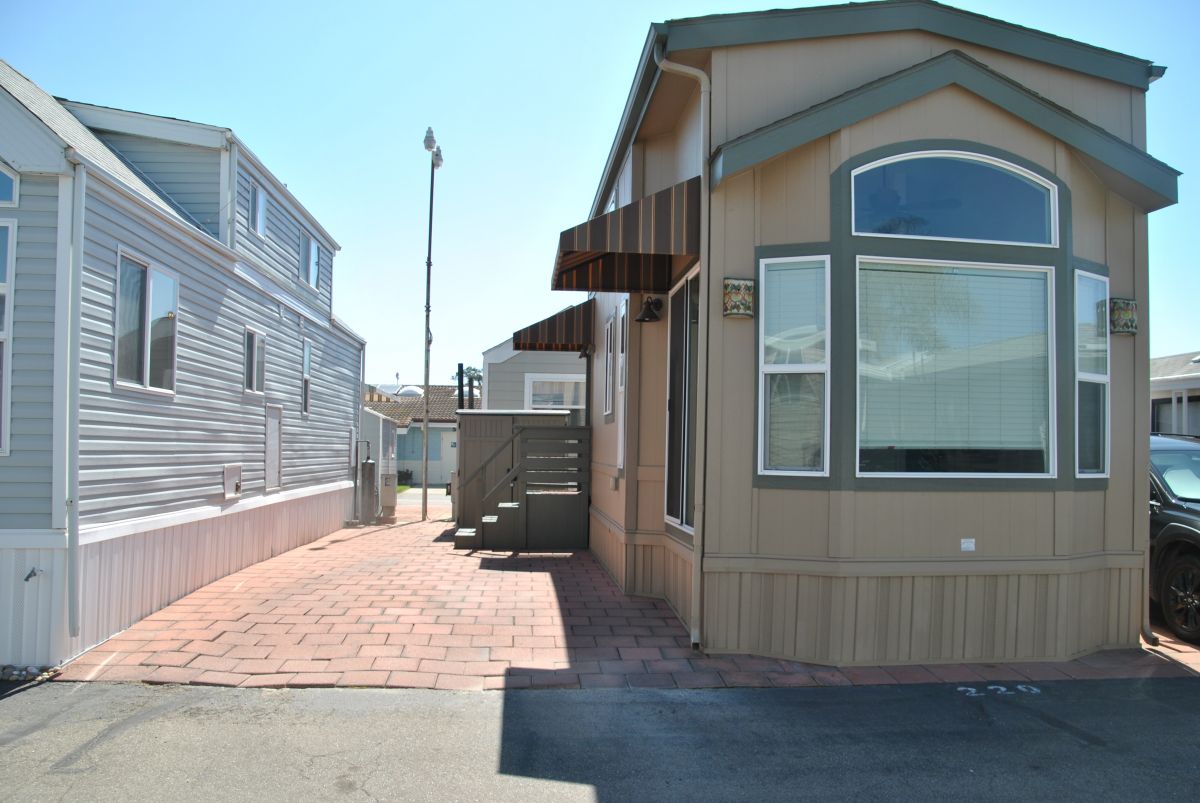 200 S. Dolliver St, Site 187
