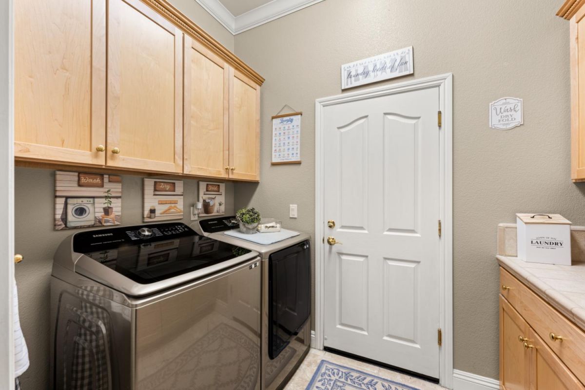 5723 Grassington Lane