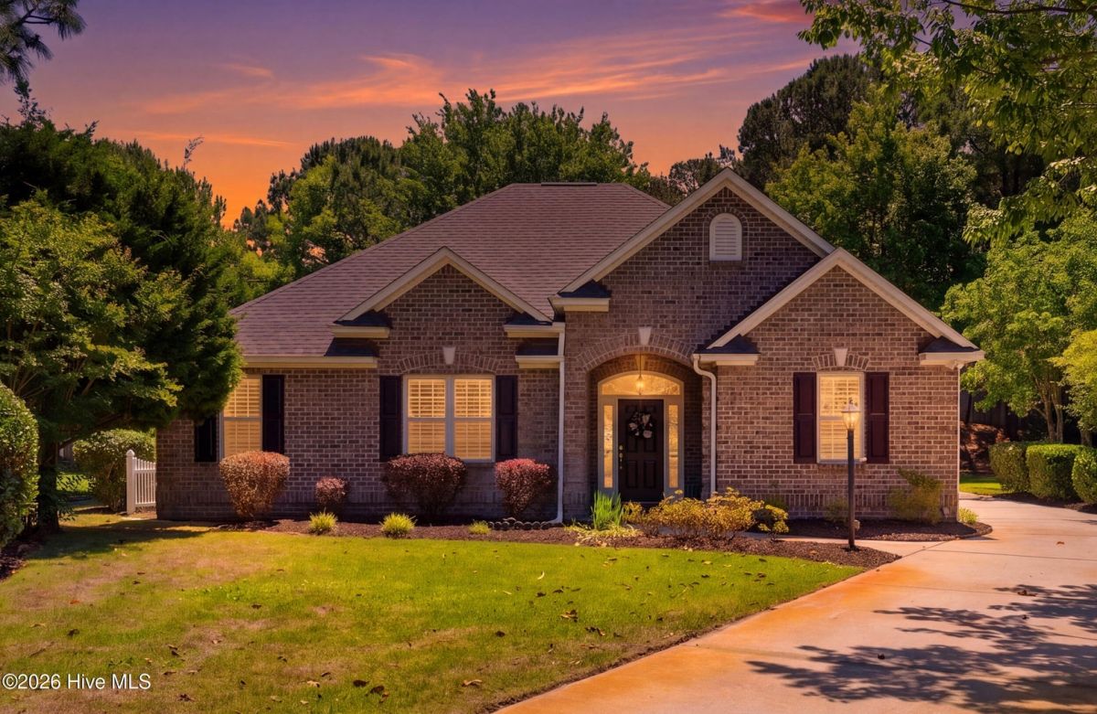 3734 Winstead Circle