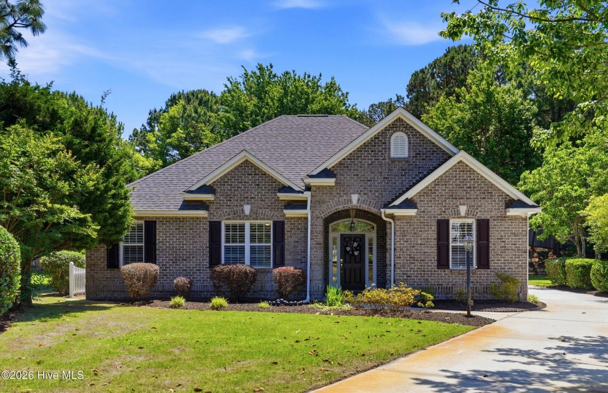 3734 Winstead Circle