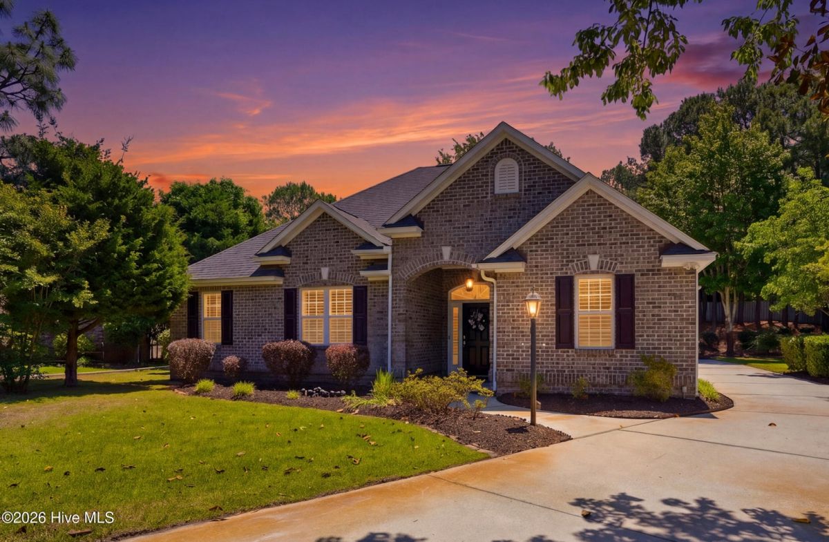 3734 Winstead Circle