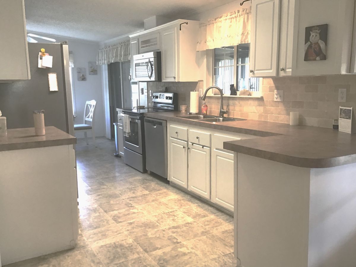 3539 Rossmere Rd.