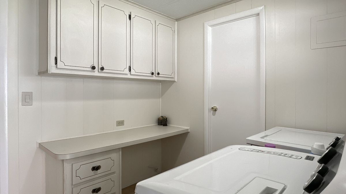 636 Sycamore Sq