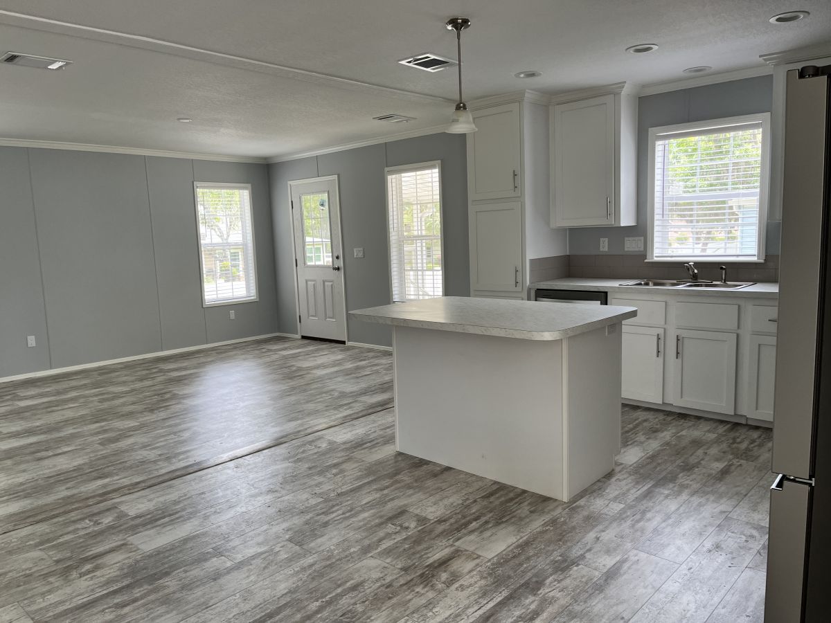 1093 Kumquat Court