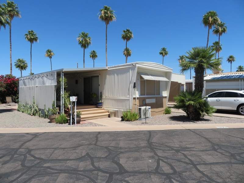 4065 E. University Drive #305