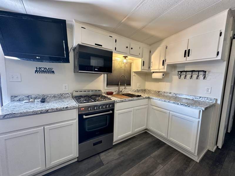 600 S. Idaho Rd. #841