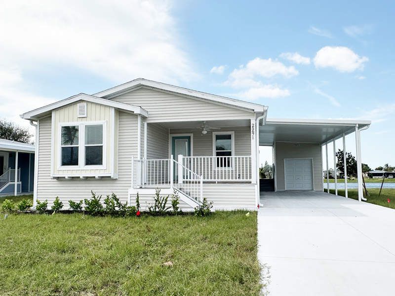 25671 Redblush Circle