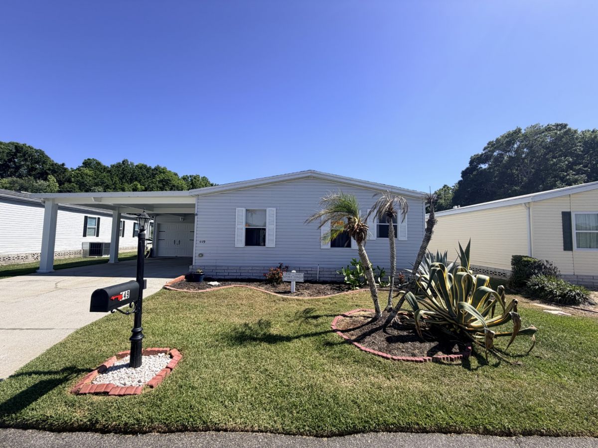 449 Goldenrod Cir S