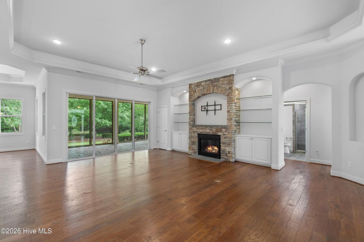 3826 Grand Willow Circle