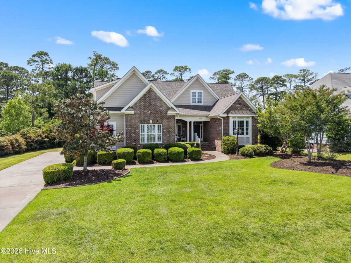 2920 Legends Drive