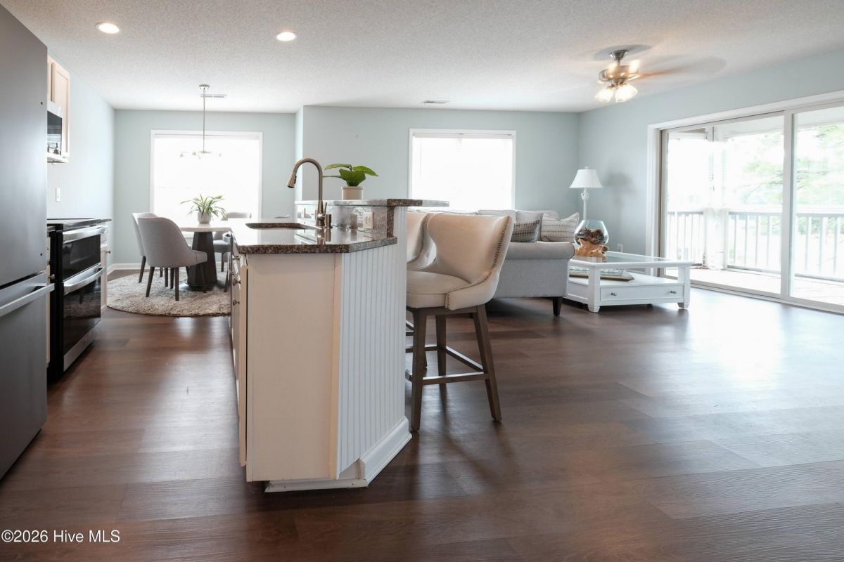 3350 Club Villas Drive
