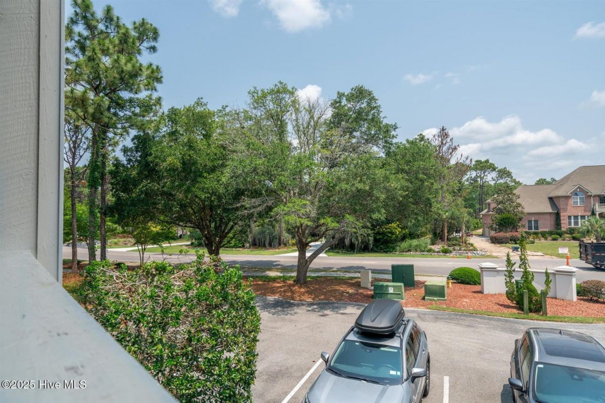 3350 Club Villas Drive