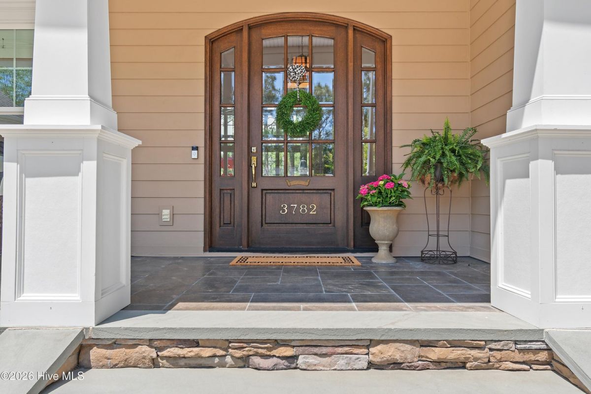 3782 Ridge Crest Drive