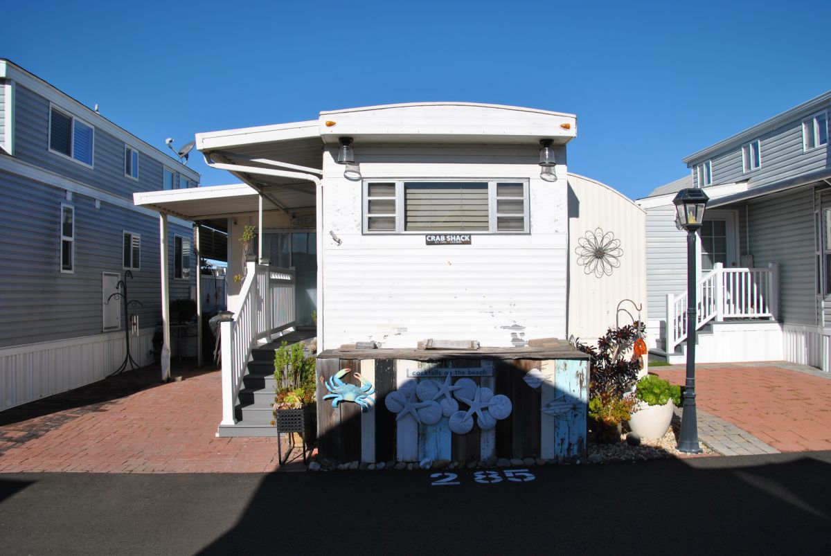 200 S. Dolliver St, Site 285