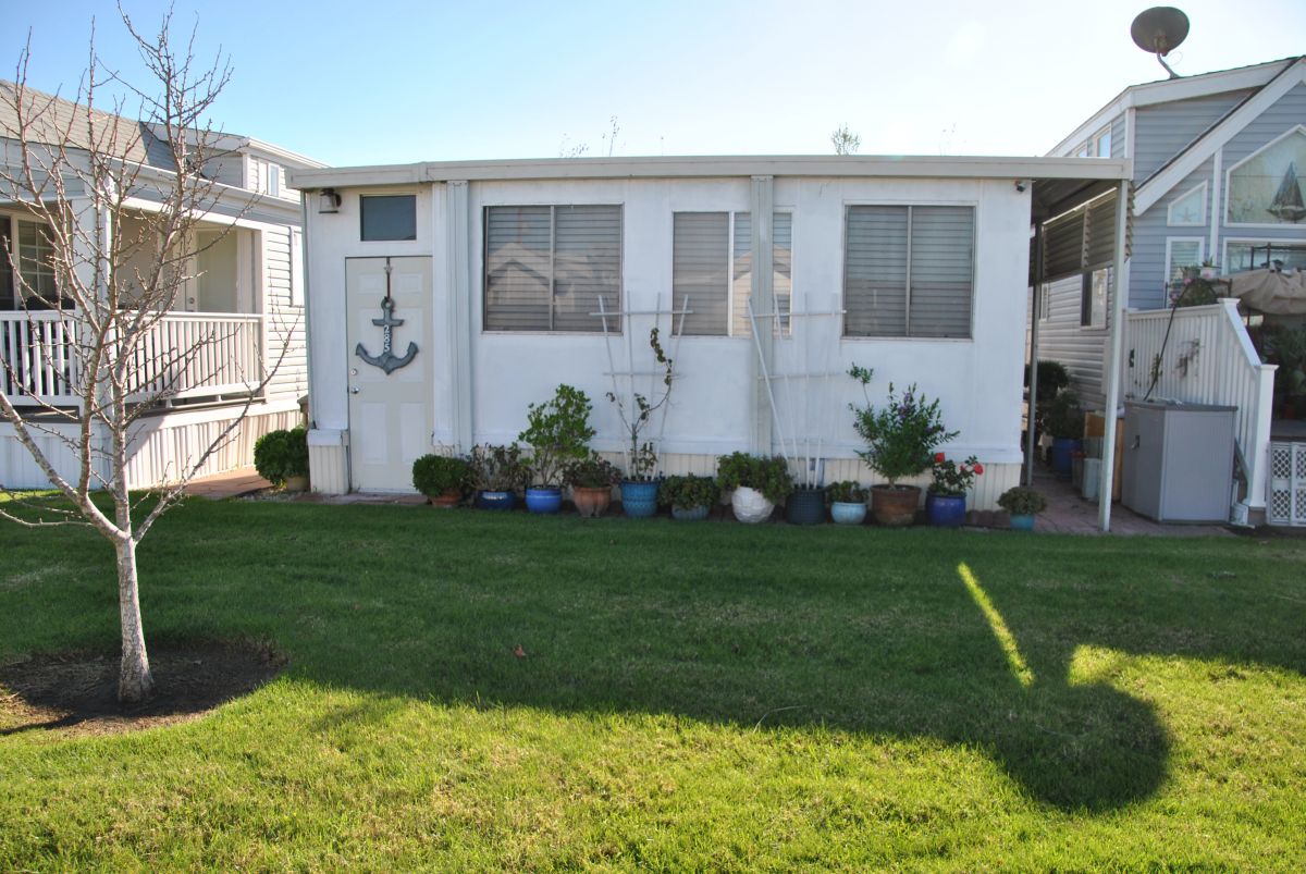 200 S. Dolliver St, Site 285