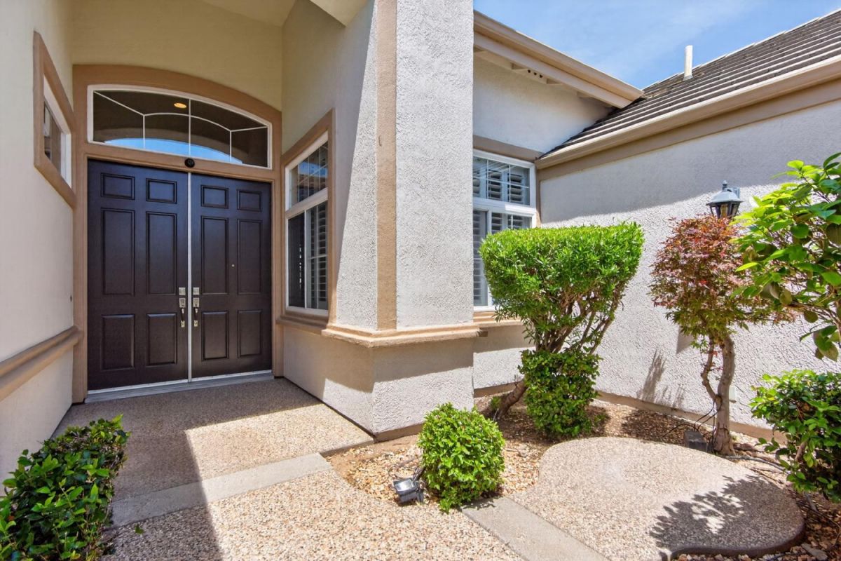 7817 Rosestone Lane