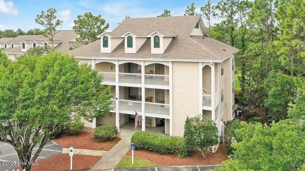 3350 Club Villas Drive
