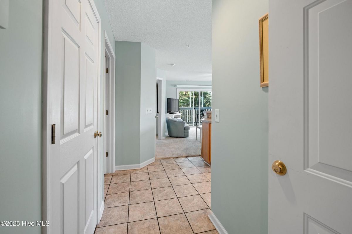 3350 Club Villas Drive