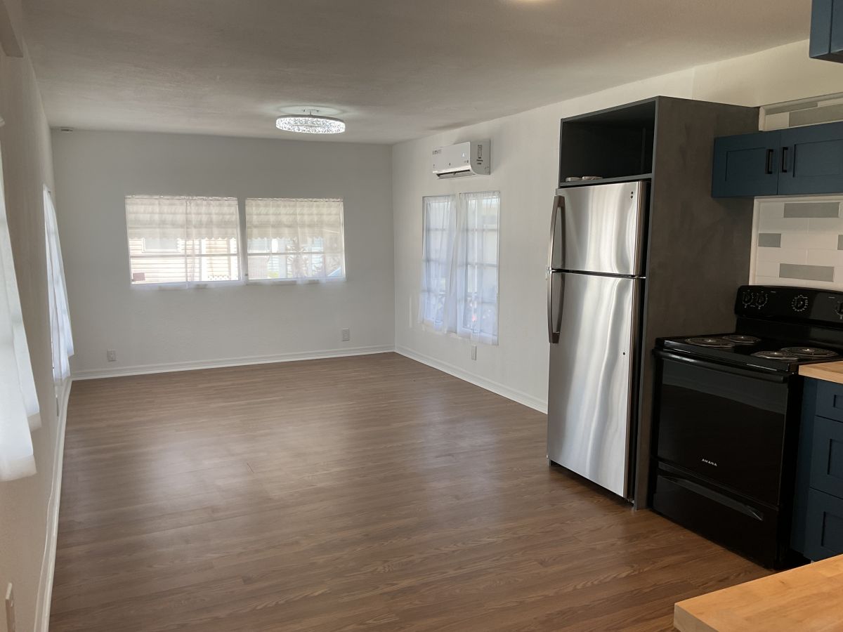 3901 Bahia Vista St. #327