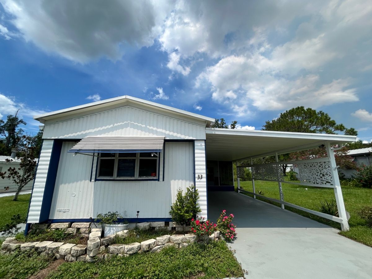 33 Rose Drive