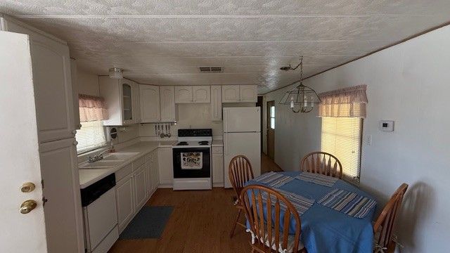305 S. Val Vista Drive #81