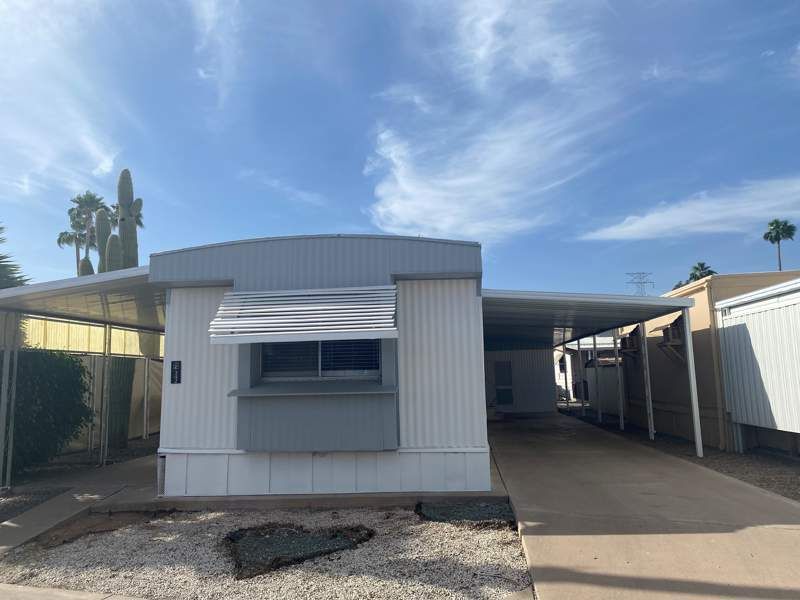 305 S. Val Vista Drive #342