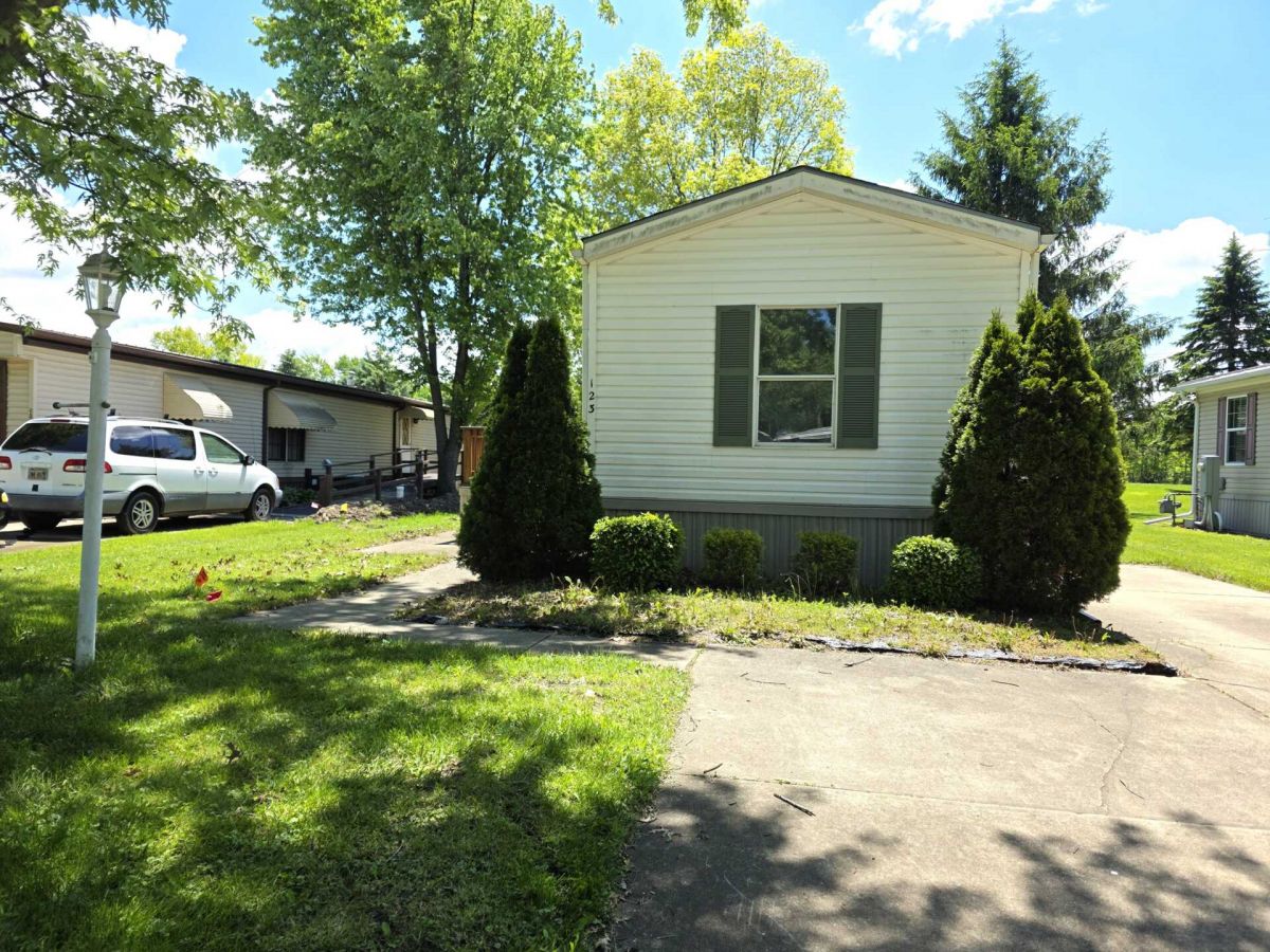 123 Hickory Circle