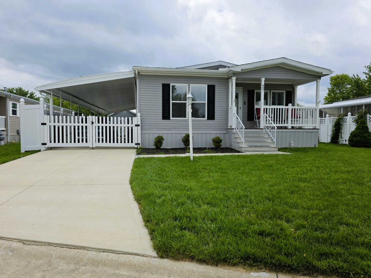 407 Pin Oak Circle
