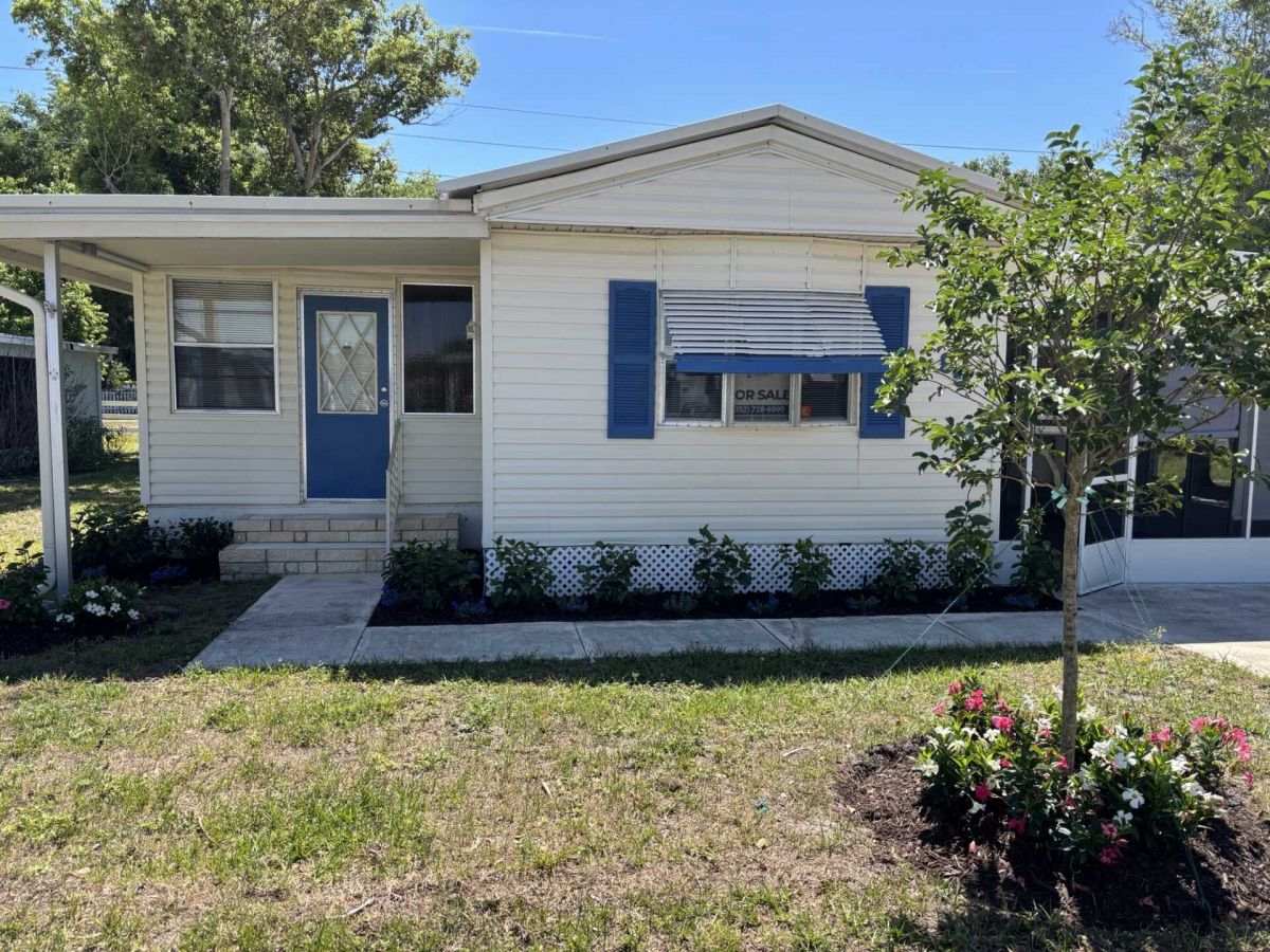 85 Rose Drive