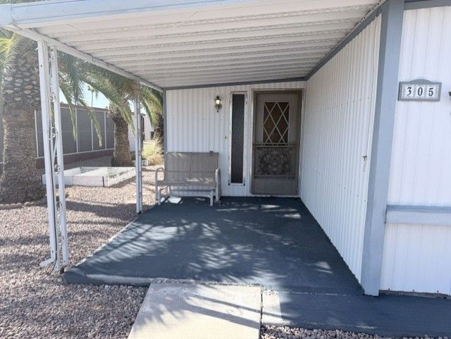 3104 E. BROADWAY, LOT #305